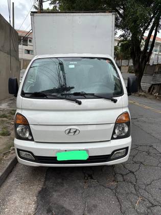 HYUNDAI HR 2.5 LONGO SEM CAÇAMBA 4X2 16V 130CV TURBO INTERCOOLER DIESEL 2P MANUAL